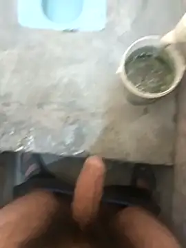 Snapshot of indian_danny chatting on 10-19-25, 10:21 indian danny online show from 10-19-25, 10:21