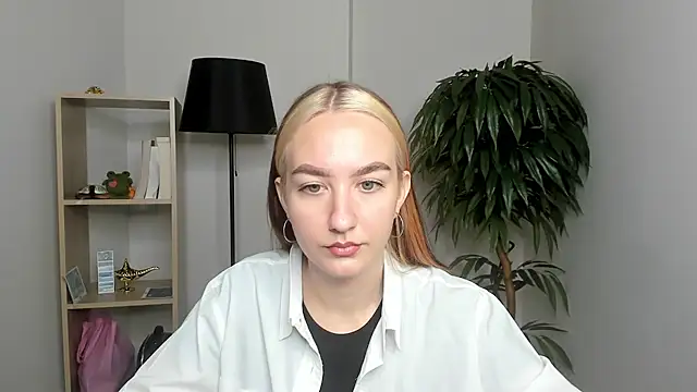 Snapshot of BabetteTing chatting on 09-09-25, 08:25 BabetteTing online show from 09-09-25, 08:25