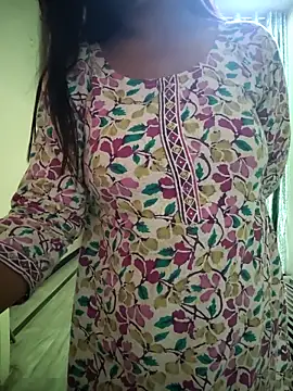 Snapshot of your_favourite_bhabhi chatting on 03-14-26, 05:35 your favourite bhabhi online show from 03-14-26, 05:35