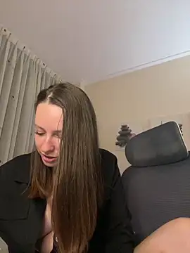 Snapshot of VeEuphoria chatting on 02-27-26, 07:58 VeEuphoria online show from 02-27-26, 07:58