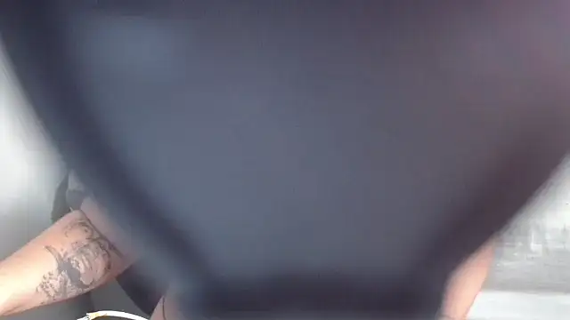 ApenasLys online show from 10-10-25, 12:48