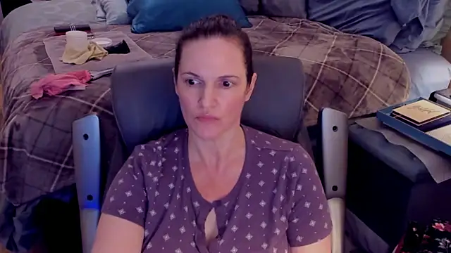 ninajaymes online show from 01-14-25, 01:36