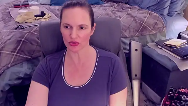 ninajaymes online show from 01-15-25, 05:19