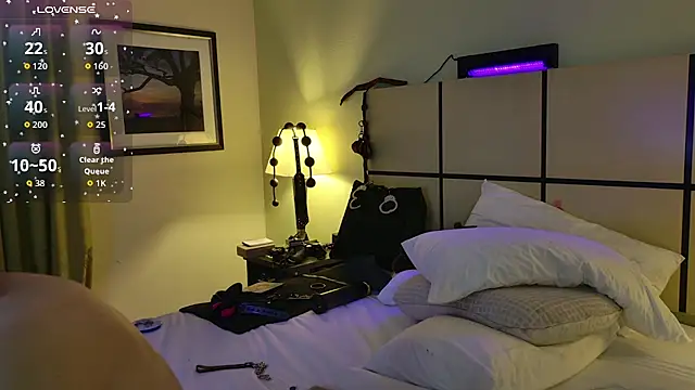 Longdongsilver 323 online show from 02-07-26, 10:30