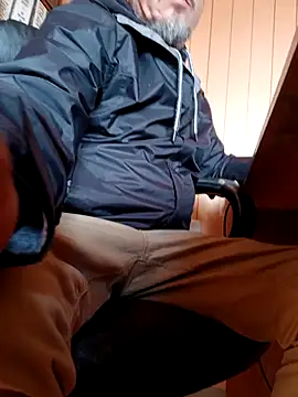 Snapshot of panchosativo chatting on 09-25-25, 08:01 panchosativo online show from 09-25-25, 08:01