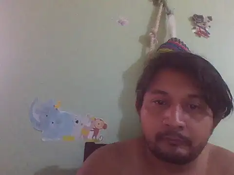 Snapshot of mauricio_santamaria chatting on 09-24-25, 01:36 mauricio santamaria online show from 09-24-25, 01:36