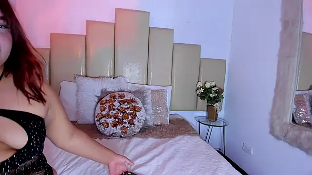 Rebeca jackson online show from 10-10-25, 07:46