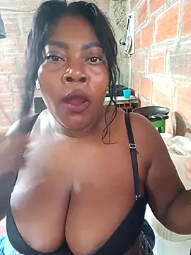 Snapshot of nini-will chatting on 10-14-25, 12:28 nini-will online show from 10-14-25, 12:28