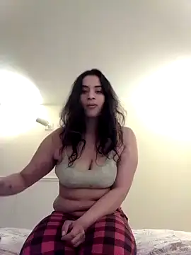 SoakedUpKitty- online show from 02-10-26, 08:40