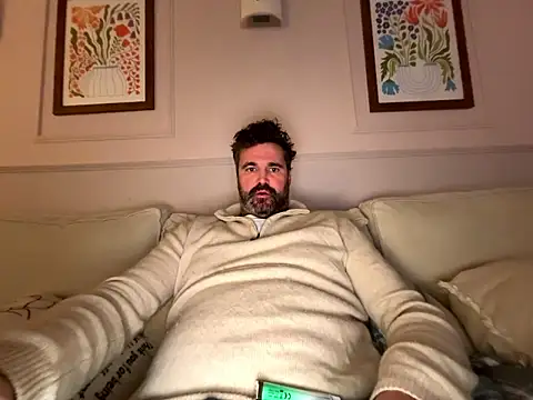 Snapshot of CyprioteWhitefly chatting on 01-16-26, 10:36 CyprioteWhitefly online show from 01-16-26, 10:36