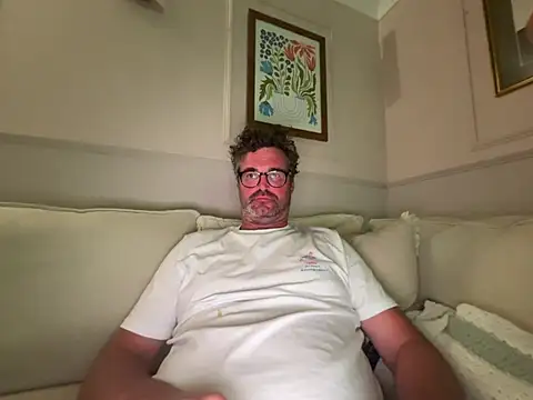Snapshot of CyprioteWhitefly chatting on 06-14-26, 02:35 CyprioteWhitefly online show from 06-14-26, 02:35