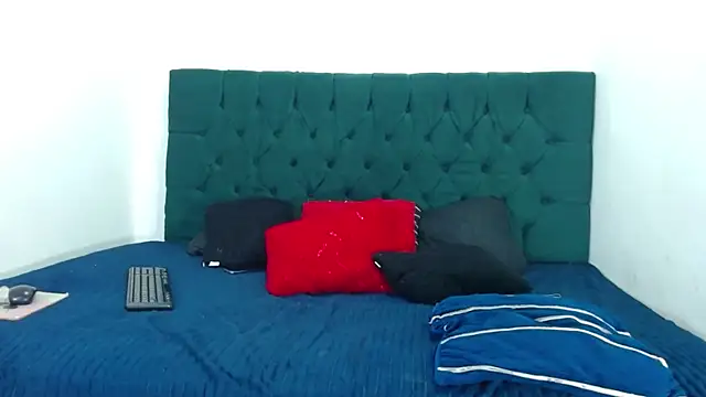 Ariatnaanddilan online show from 11-26-25, 09:27