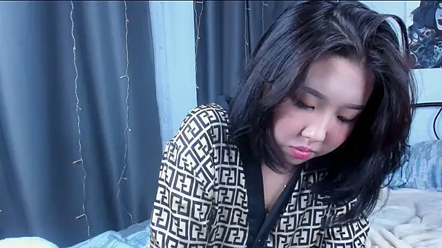 cutieskygirl  online show from 09-13-25, 05:57