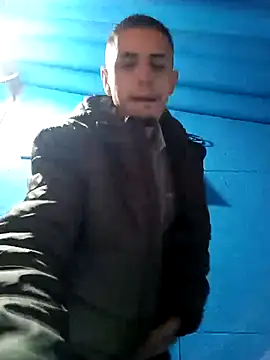 Snapshot of 1C2AM22 chatting on 11-05-25, 10:26 1C2AM22 online show from 11-05-25, 10:26