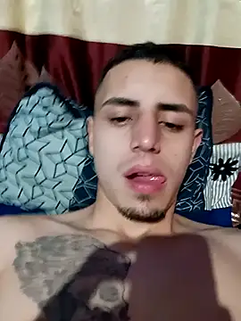 Snapshot of 1C2AM22 chatting on 11-19-25, 10:37 1C2AM22 online show from 11-19-25, 10:37