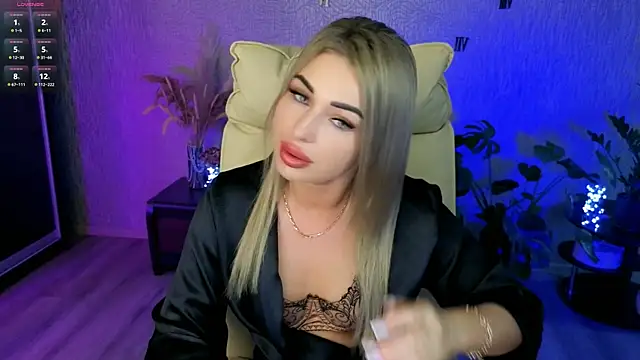 NikkiiStill online show from 06-19-26, 02:16
