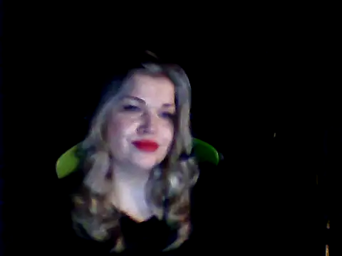 Snapshot of Nayvessa chatting on 11-01-25, 05:37 Nayvessa online show from 11-01-25, 05:37