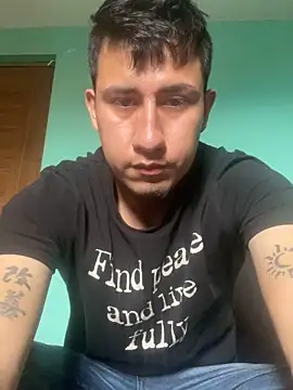 Snapshot of True_Di chatting on 02-14-26, 06:37 True Di online show from 02-14-26, 06:37