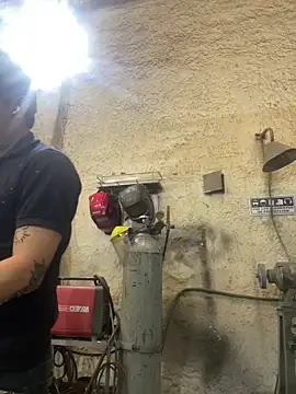 Snapshot of True_Di chatting on 03-05-26, 09:00 True Di online show from 03-05-26, 09:00