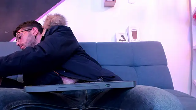 DanteWinter online show from 10-04-25, 03:37