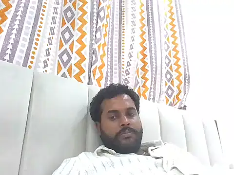 Snapshot of BNDCJMW chatting on 10-05-25, 01:31 BNDCJMW online show from 10-05-25, 01:31