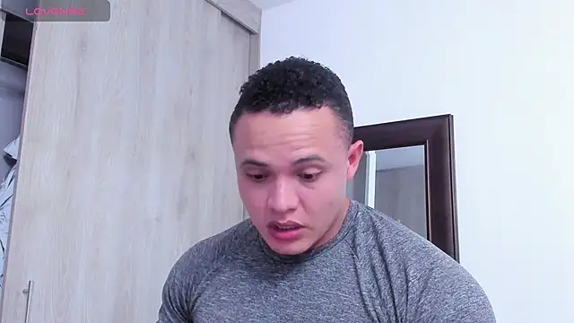 KingLevi01 online show from 11-06-25, 09:59