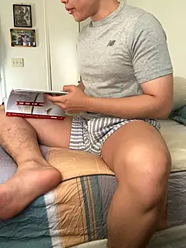 Pikachu19yo online show from 11-02-25, 12:02