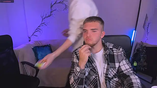 danny cool online show from 10-14-25, 07:36