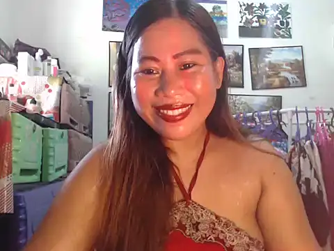 filipina beauty online show from 10-18-25, 01:52