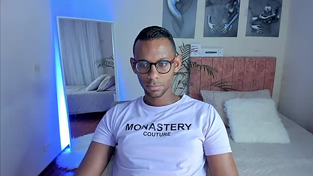 KingEdward  online show from 10-10-25, 10:25