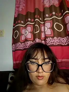 Snapshot of Delycom chatting on 09-26-25, 06:50 Delycom online show from 09-26-25, 06:50