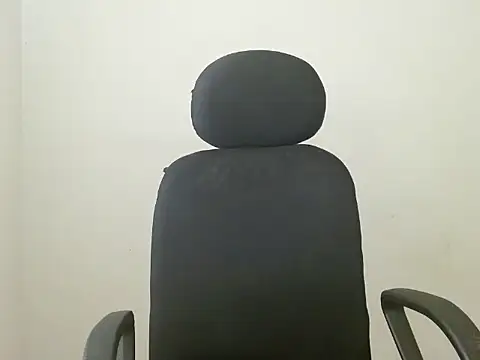 priya 022 online show from 10-17-25, 04:59