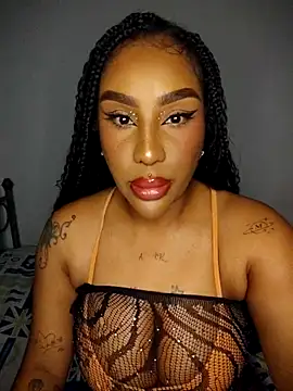 Queen Amara online show from 05-07-26, 03:45