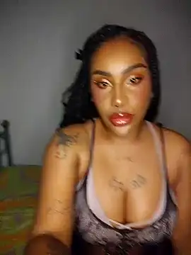 Queen Amara online show from 05-11-26, 03:45