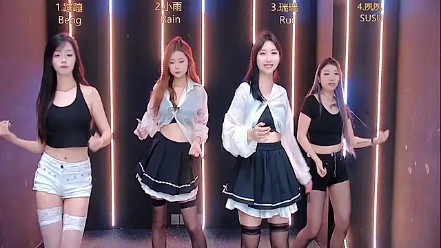 queen-001 online show from 10-28-25, 11:36