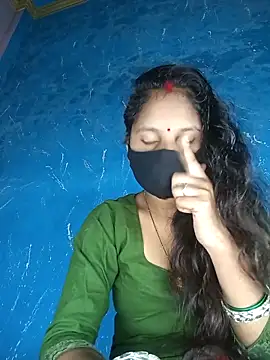 Komal-Rajput online show from 11-18-25, 06:40