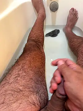 Snapshot of nicecock6900 chatting on 10-13-25, 09:15 nicecock6900 online show from 10-13-25, 09:15