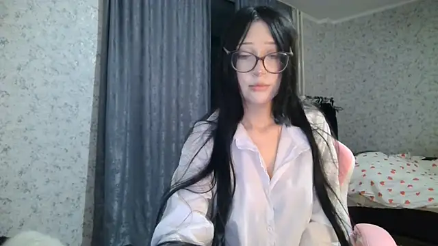 KeicyKlark online show from 09-28-25, 06:02