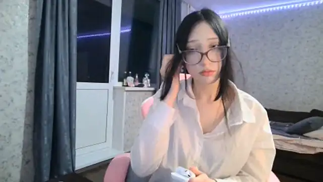 KeicyKlark online show from 09-30-25, 06:02