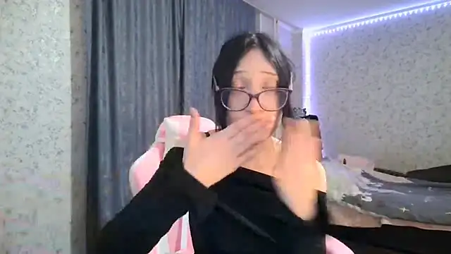 KeicyKlark online show from 10-03-25, 06:05