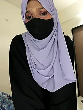 Snapshot of SpicykhalifaX chatting on 04-25-26, 07:55 SpicykhalifaX online show from 04-25-26, 07:55