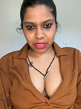 Snapshot of SpicykhalifaX chatting on 05-27-26, 11:29 SpicykhalifaX online show from 05-27-26, 11:29