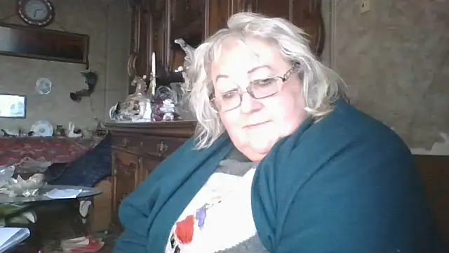 Lala-Love56 online show from 10-09-25, 11:30