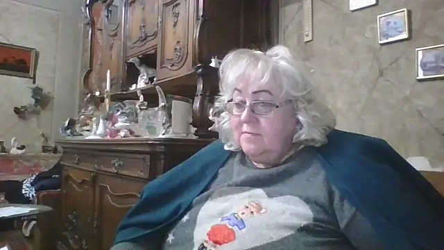 Lala-Love56 online show from 10-18-25, 07:36