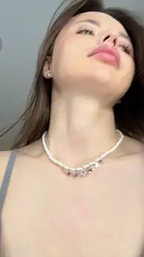 OliviaKis  online show from 05-06-26, 08:08