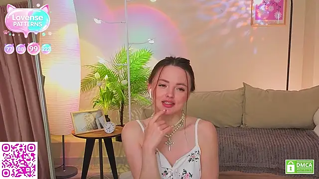OliviaKis  online show from 05-26-26, 07:15
