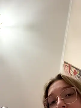 Bellatrisssaa online show from 09-22-25, 04:20