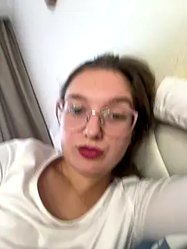 Bellatrisssaa online show from 11-06-25, 11:33