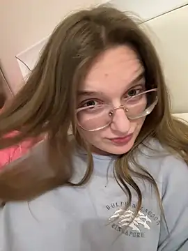 Bellatrisssaa online show from 03-28-26, 07:57