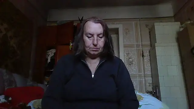 Snapshot of AnnaLive570 chatting on 11-02-25, 09:00 AnnaLive570 online show from 11-02-25, 09:00